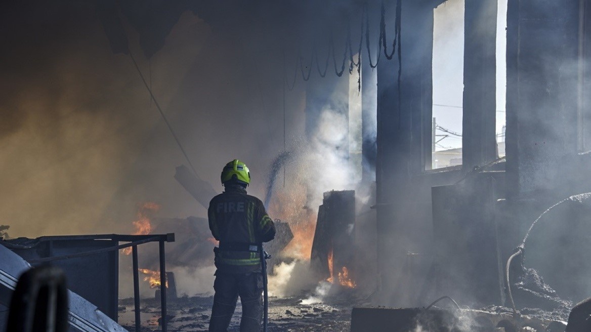 Ρωσία: Φωτιά σε αποθήκη πυρομαχικών στο Μπέλγκοροντ