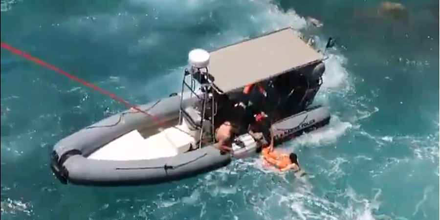 ΚΑΒΟ ΓΚΡΕΚΟ: Η στιγμή της διάσωσης των τριών προσώπων - VIDEO