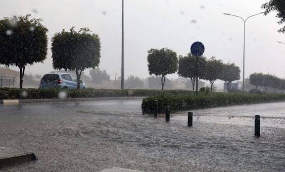 Θα φτάσει στην Κύπρο η κακοκαιρία της Κρήτης; - Ποιες περιοχές θα επηρεαστούν απόψε και αύριο  από ίσχυρές καταιγίδες