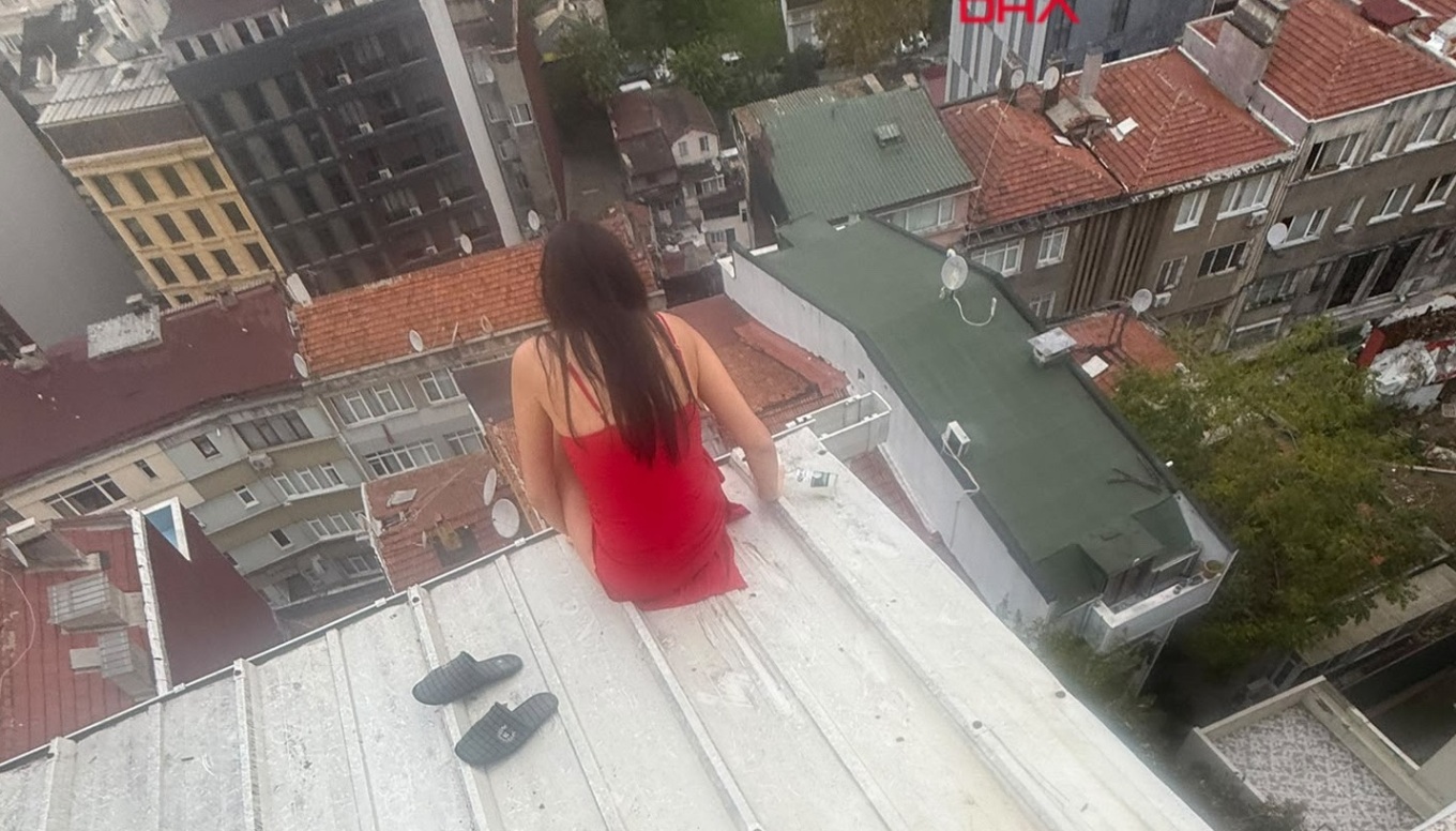 Μυστήριο με τον θάνατο 26χρονης στην Κωνσταντινούπολη - Τι ζήτησε λίγο πριν από τη συγκάτοικο της 