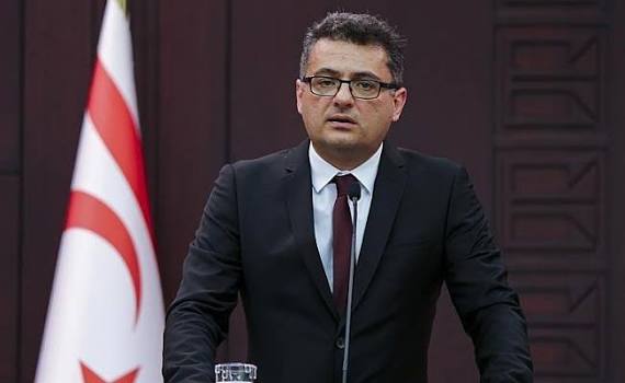 Έρχιουρμαν: Δεν υπάρχει επαρκής βάση για 2+1 και 5+1