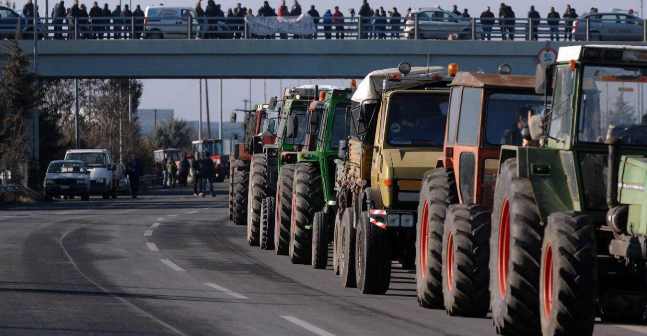 Βουλγαρία: Οι αγρότες έκλεισαν δρόμους και συνοριακές διαβάσεις