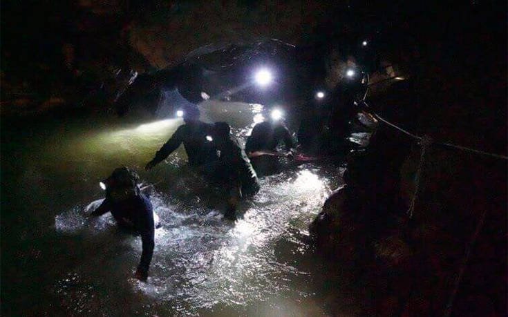 Βρέθηκαν τα παιδιά που είχαν χαθεί στις σπηλιές της Ταϊλάνδης- Aγνοούνταν για 9 μέρες