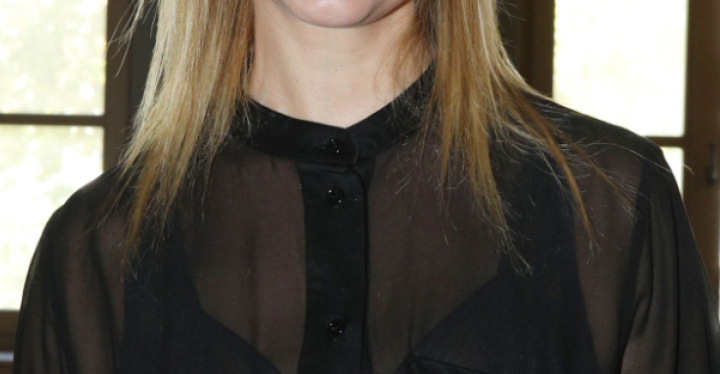 Ελληνίδα ηθοποιός αποκαλύπτει - «Η μαμά μου με είχε ρωτήσει αν ήμουν γκέι και αν μου άρεσαν οι γυναίκες»