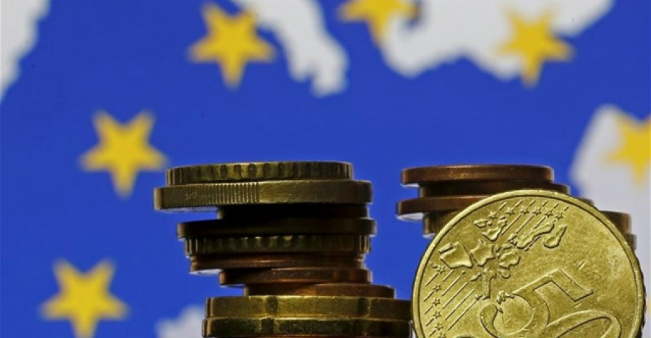 Η ευρωζώνη σηκώνεται από το…κρεβάτι του πόνου - Πού παραμονεύουν κίνδυνοι