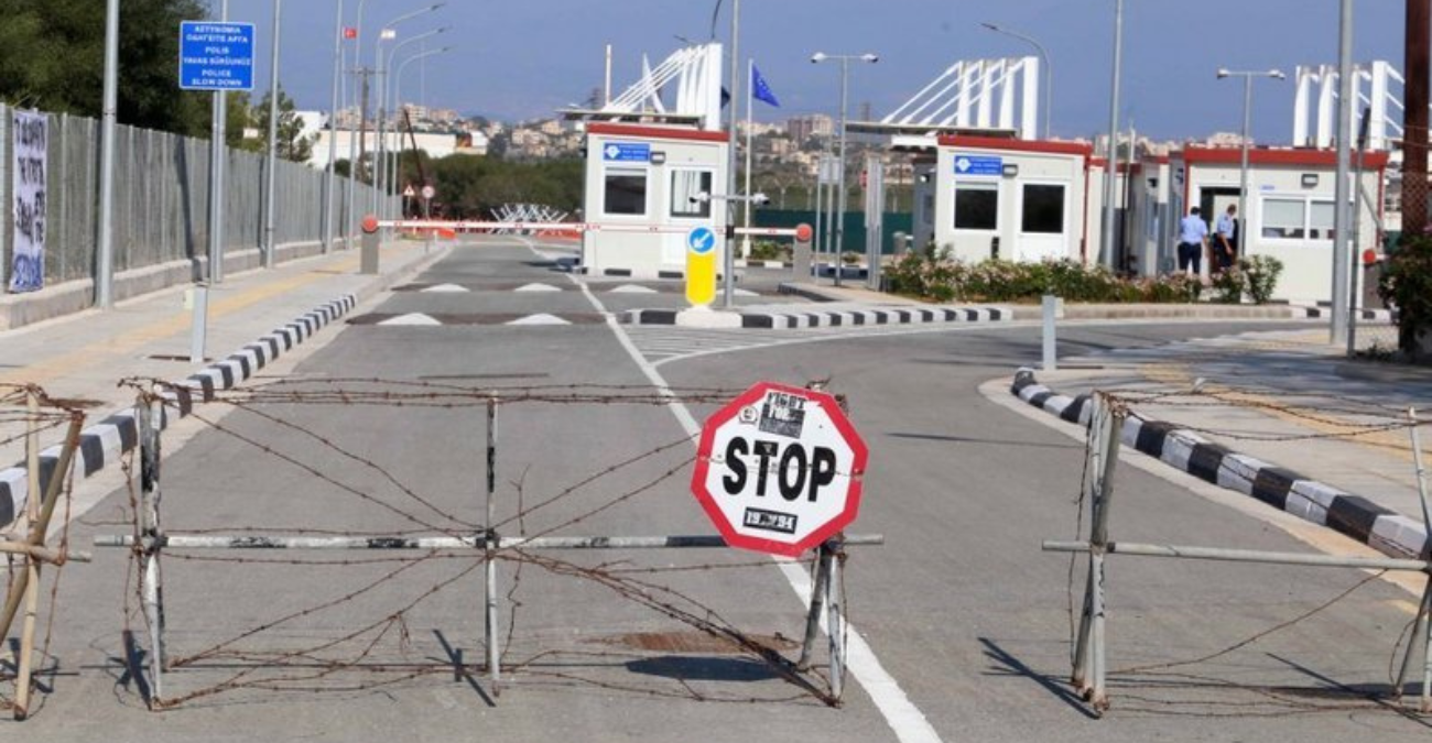 «Συνέλαβαν» 45χρονη Κύπρια στο οδόφραγμα Αγίου Δομετίου – Τι φέρεται να συνέβη με την ταυτότητά της