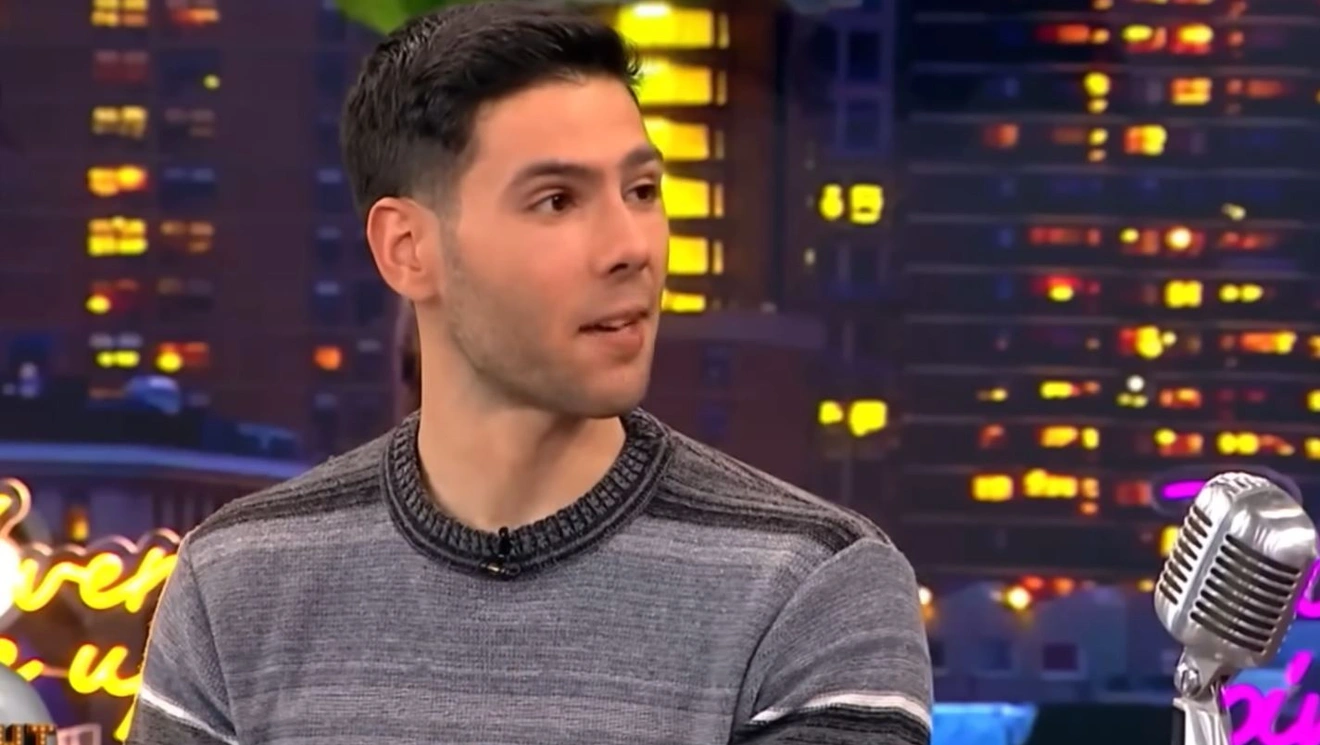 VIDEO: Η «Ορεινή Μέλισσα» μίλησε για τα κλάματα μετά τις απειλές για τη ζωή του - «Εκείνη τη στιγμή δεν είχα φίλους»