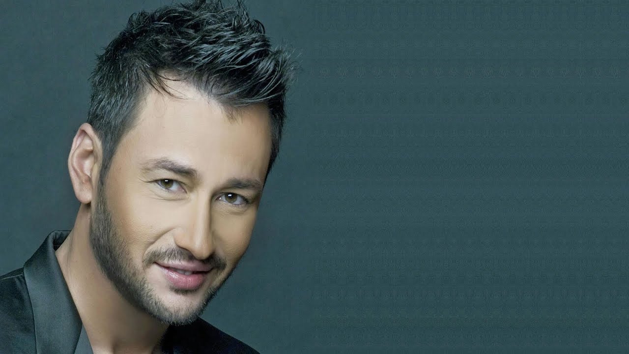 VIDEO: Ο Πάνος Καλίδης έβρισε συνεργάτη του επί σκηνής - Τι συνέβη