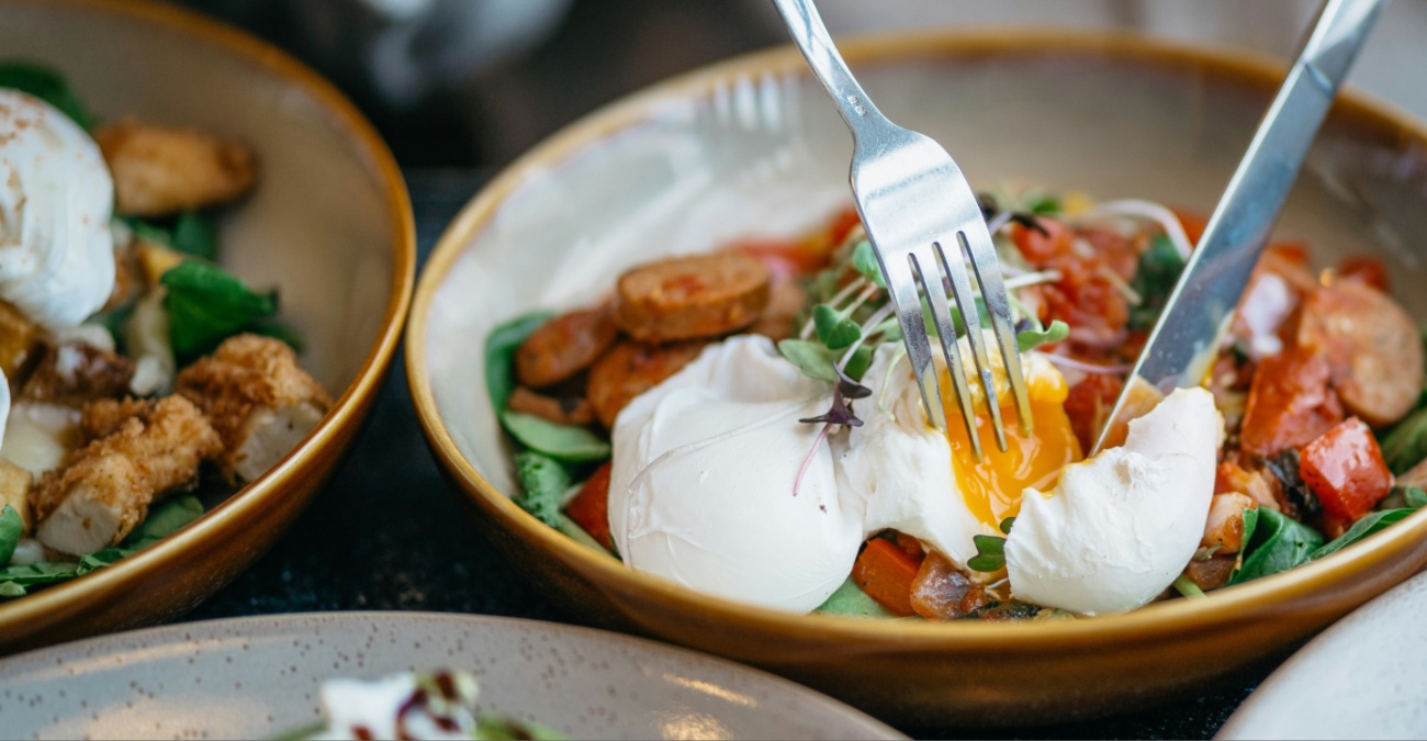 Παραδοσιακό αλλά γκουρμέ: Το νέο brunch της Κυπερούντας που θα συζητηθεί