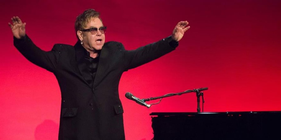 Elton John: Εντοπίστηκε θετικός στον κορωνοϊό - Ακυρώνει συναυλίες στις ΗΠΑ