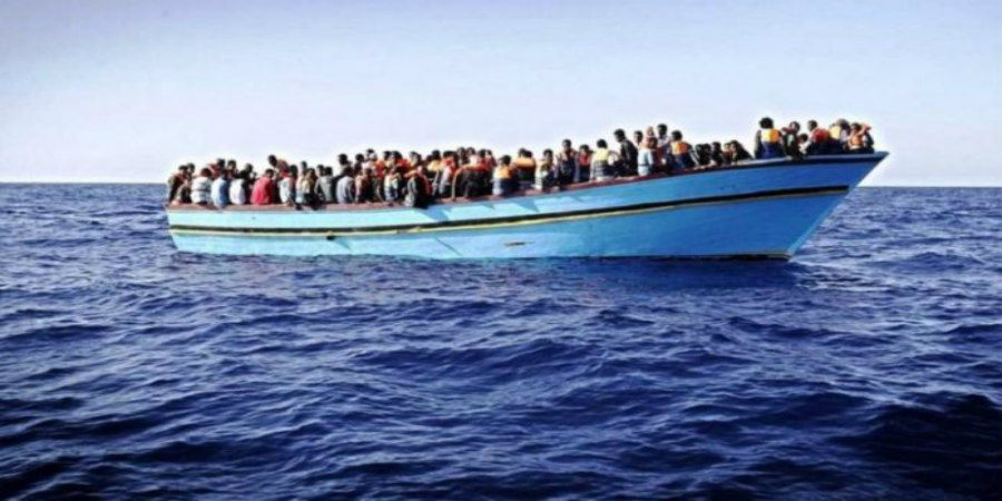 Ξύλινη βάρκα με μετανάστες στα ανοικτά της Πάφου – 16 ανήλικα παιδιά ανάμεσα τους