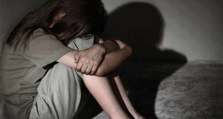 Φρίκη: 11χρονη έγκυος μετά τον βιασμό της από δύο άνδρες