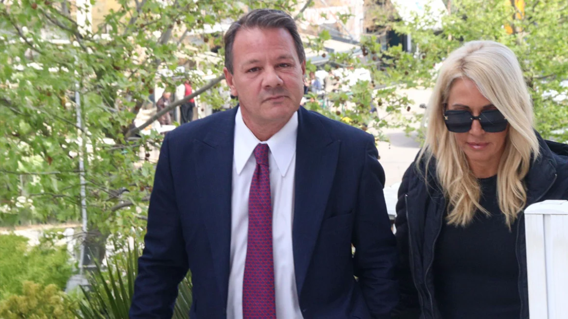 Απόστολος Λύτρας: Παντρεύτηκε ξανά, ένα χρόνο μετά τον ξυλοδαρμό της πρώην του και λίγους μήνες μετά την αποφυλάκισή του - Φωτογραφίες