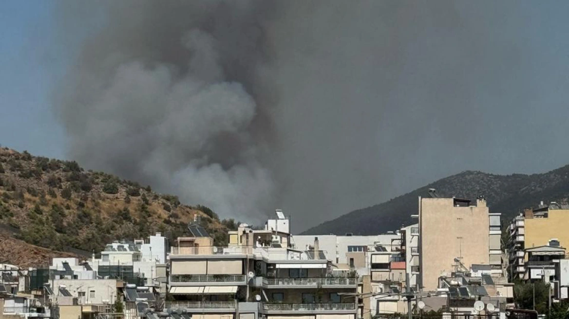 Μεγάλη κινητοποίηση για φωτιά στην Αθήνα