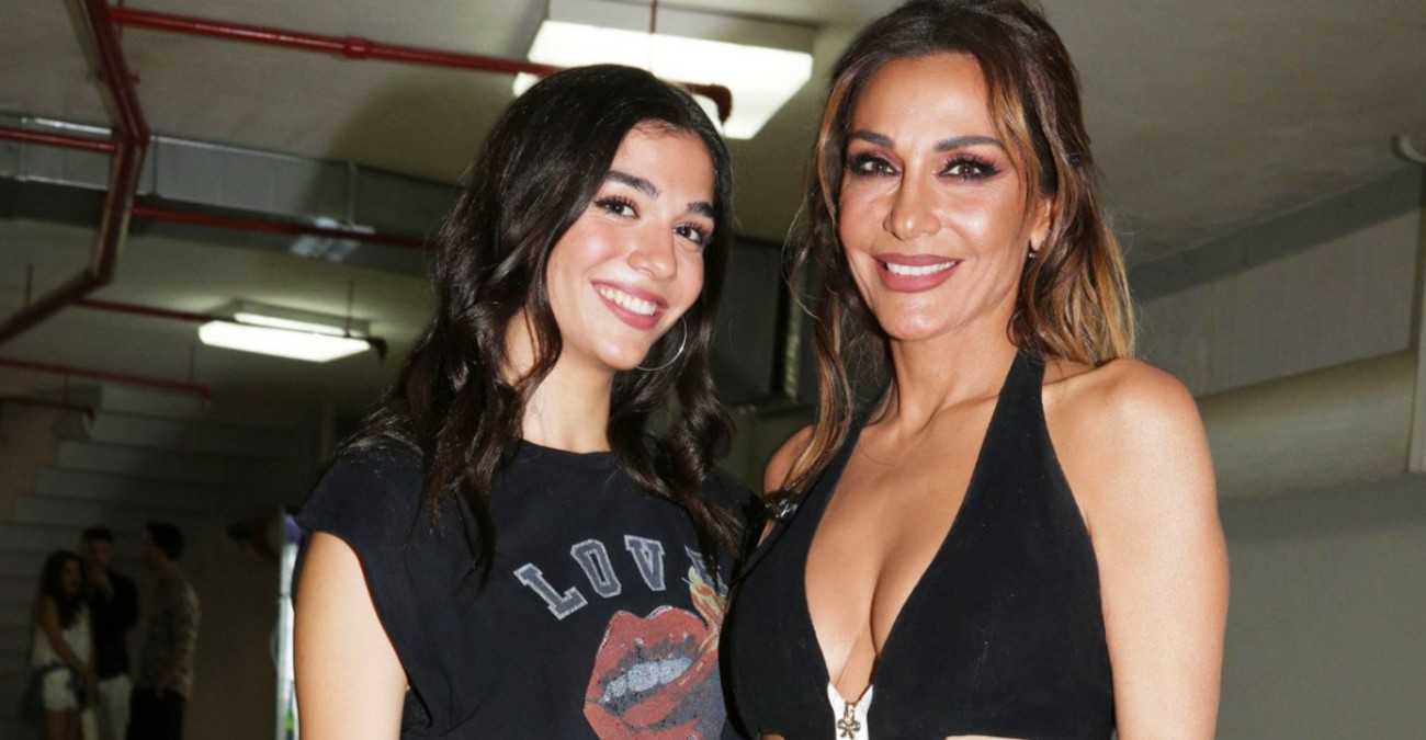 Δέσποινα Βανδή - Μελίνα Νικολαΐδη: «Tο μήλο κάτω από τη μηλιά» - Το τραγούδι μητέρας-κόρης στο Instagram