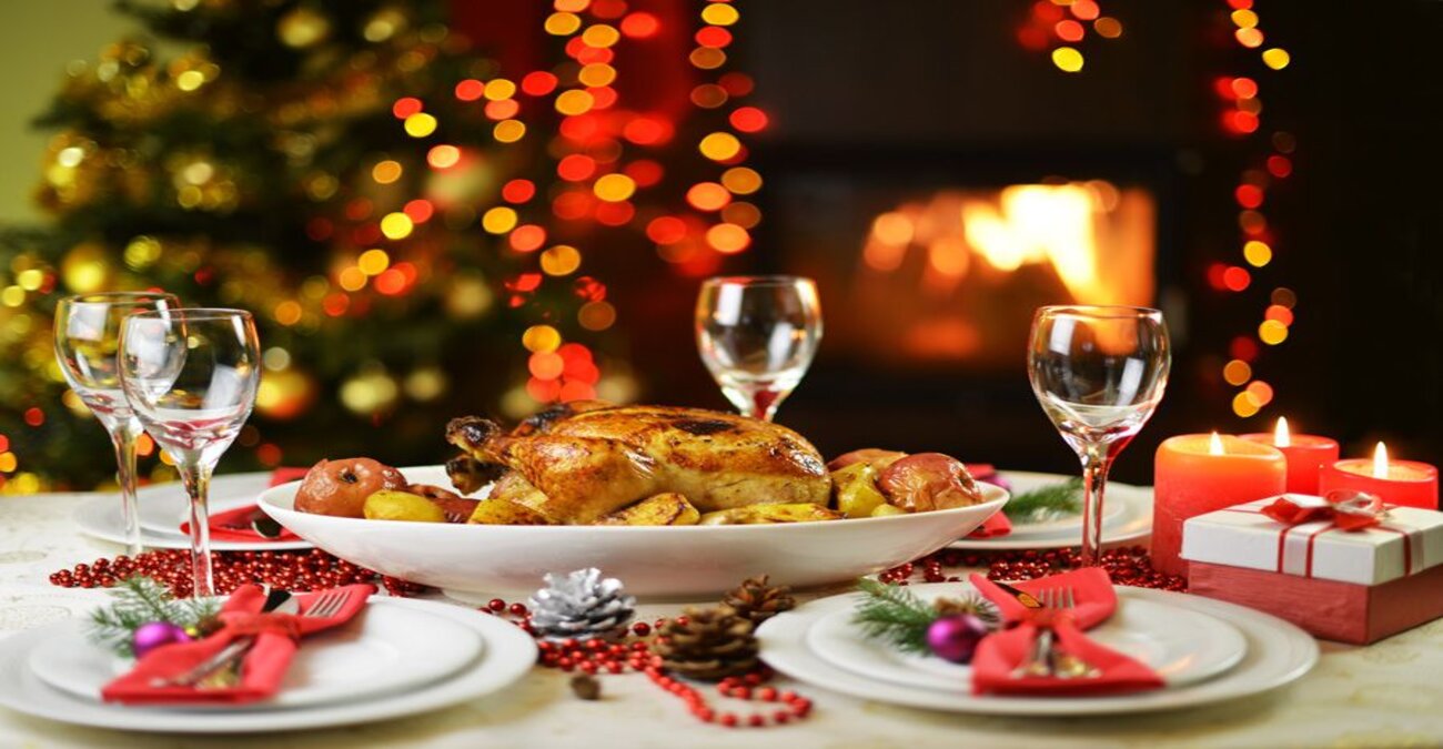 Χριστουγεννιάτικο τραπέζι: Σε ποια προϊόντα κατέγραψαν μείωση οι τιμές - «Προσιτό για όλα τα βαλάντια»