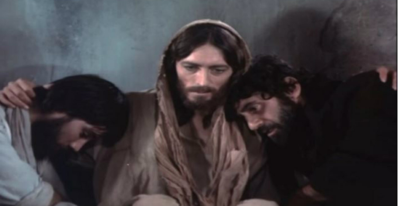 Η σκηνή της Ανάστασης του «Ιησού από τη Ναζαρέτ» που κόπηκε στο μοντάζ - Η εξήγηση του Φράνκο Τζεφιρέλι - Δείτε βίντεο