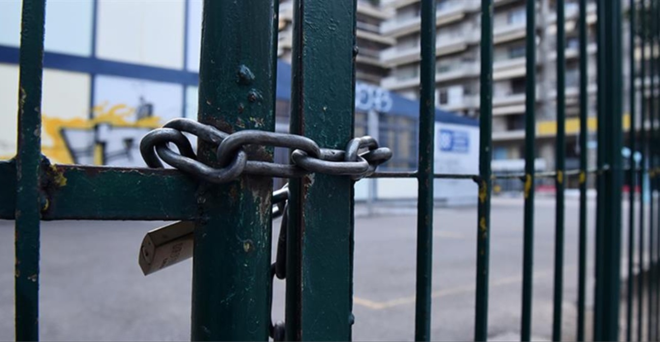 Αναστατωμένοι οι γονείς: Υπό την σκιά της παναπεργίας η επιστροφή των μαθητών στα σχολεία – Ποιες διευθετήσεις θα γίνουν