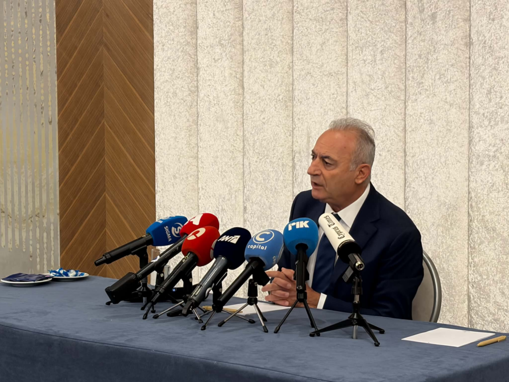 LIVE: «Ανοίγει» τα χαρτιά του ο Αβέρωφ Νεοφύτου μετά την εξαγγελία