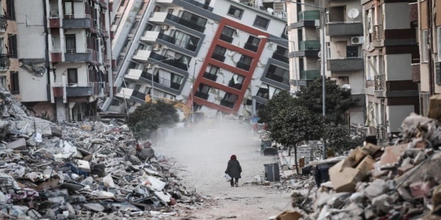 Σεισμός στην Τουρκία: Ένα χρόνο μετά οι επιζώντες πασχίζουν να ξαναχτίσουν τη ζωή τους