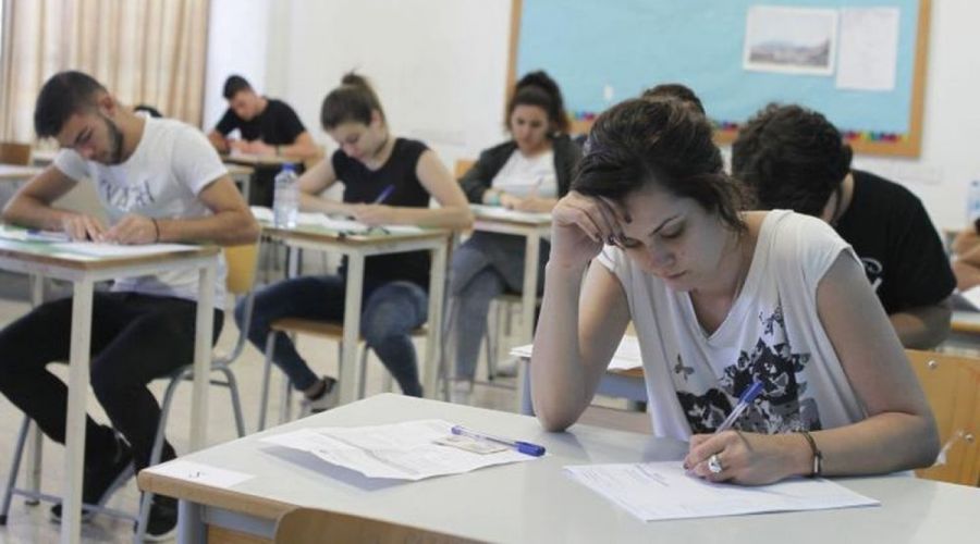 ΚΥΠΡΟΣ: Εξετάσεις «σάουνα» για μαθητές λυκείου – Καταγγελίες στο ThemaOnline
