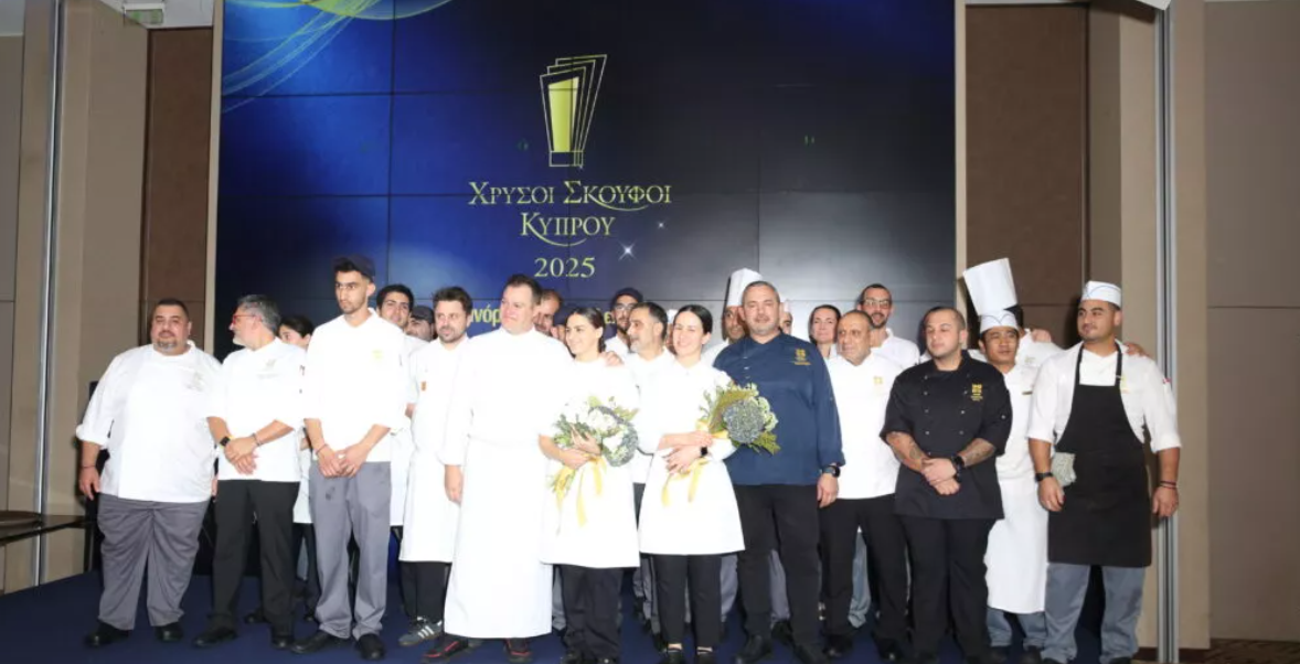 «Χρυσοί σκούφοι Κύπρου 2025»: Η νέα γοητεία του κλασικού στην 5η λαμπερή τελετή βράβευσης 36 εστιατόρια βραβεύτηκαν ως τα καλύτερα της Κύπρου