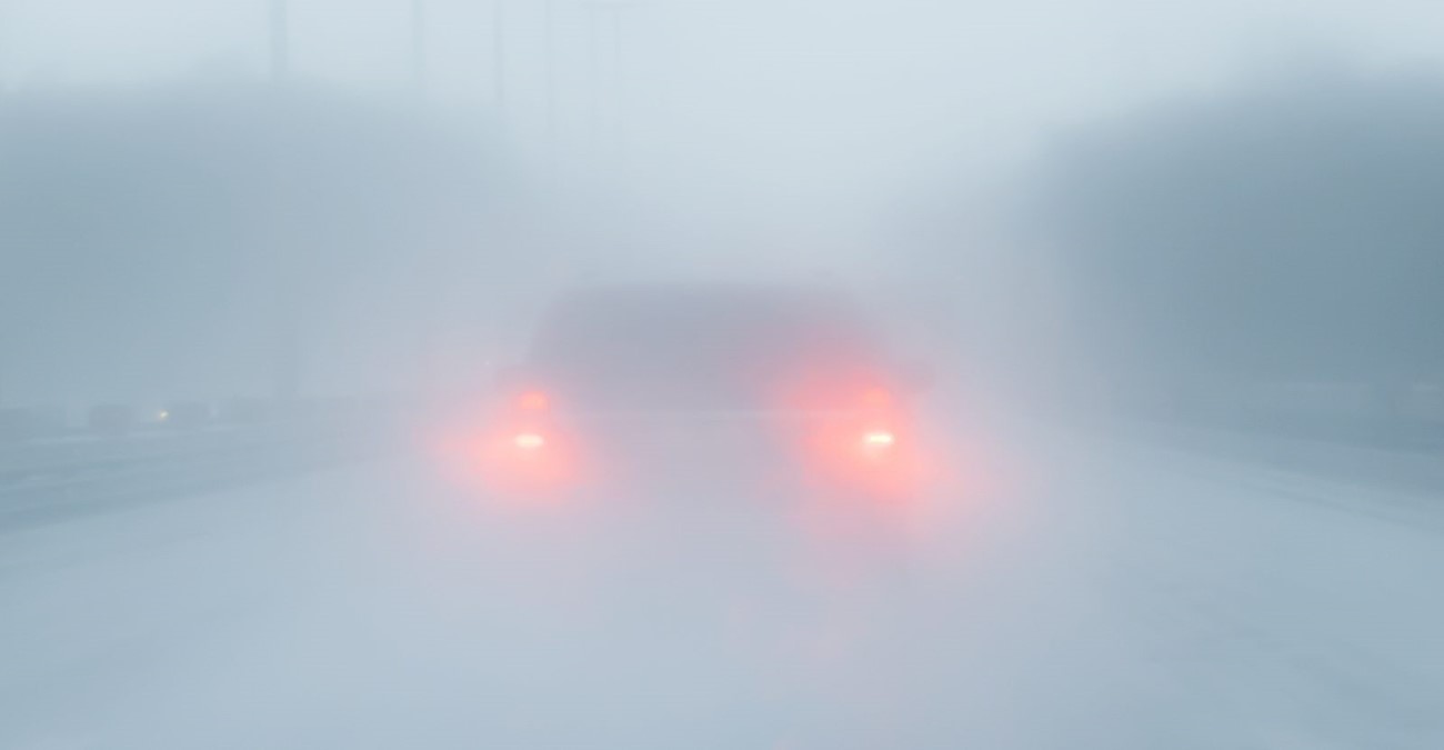 Οδηγοί Προσοχή: Πυκνή ομίχλη και περιορισμένη ορατότητα στον αυτοκινητόδρομο 