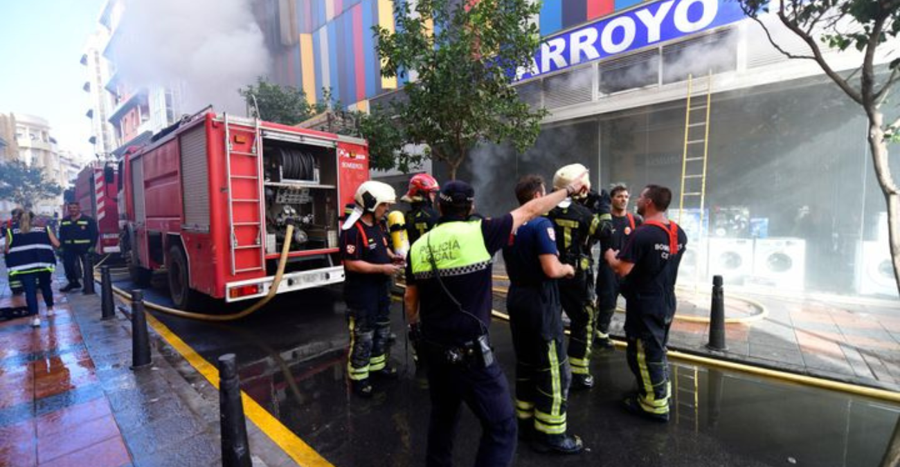 'Εξι νεκροί στην Ισπανία από φωτιά σε νυχτερινό κέντρο