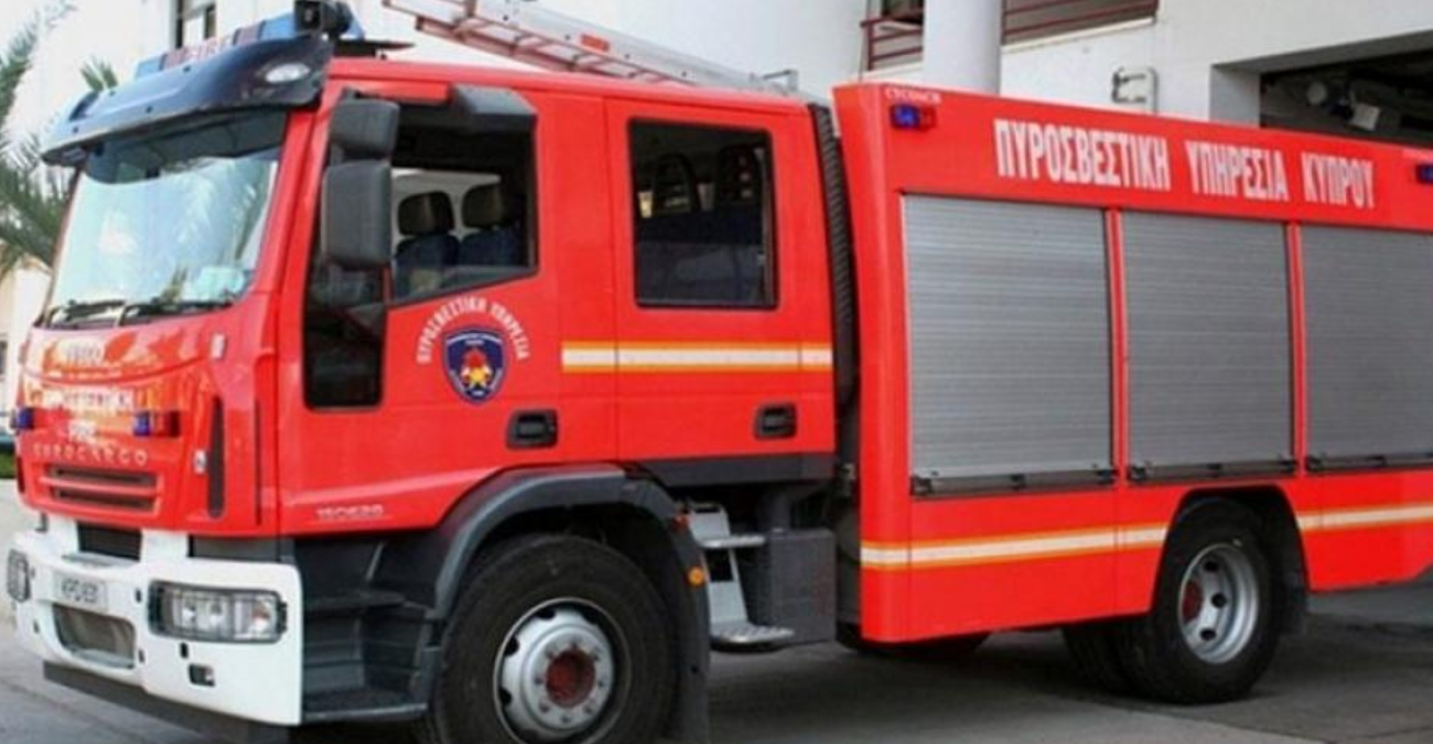 Πυρκαγιά στην επαρχία Λεμεσού - Έκλεισε ο αυτοκινητόδρομος 