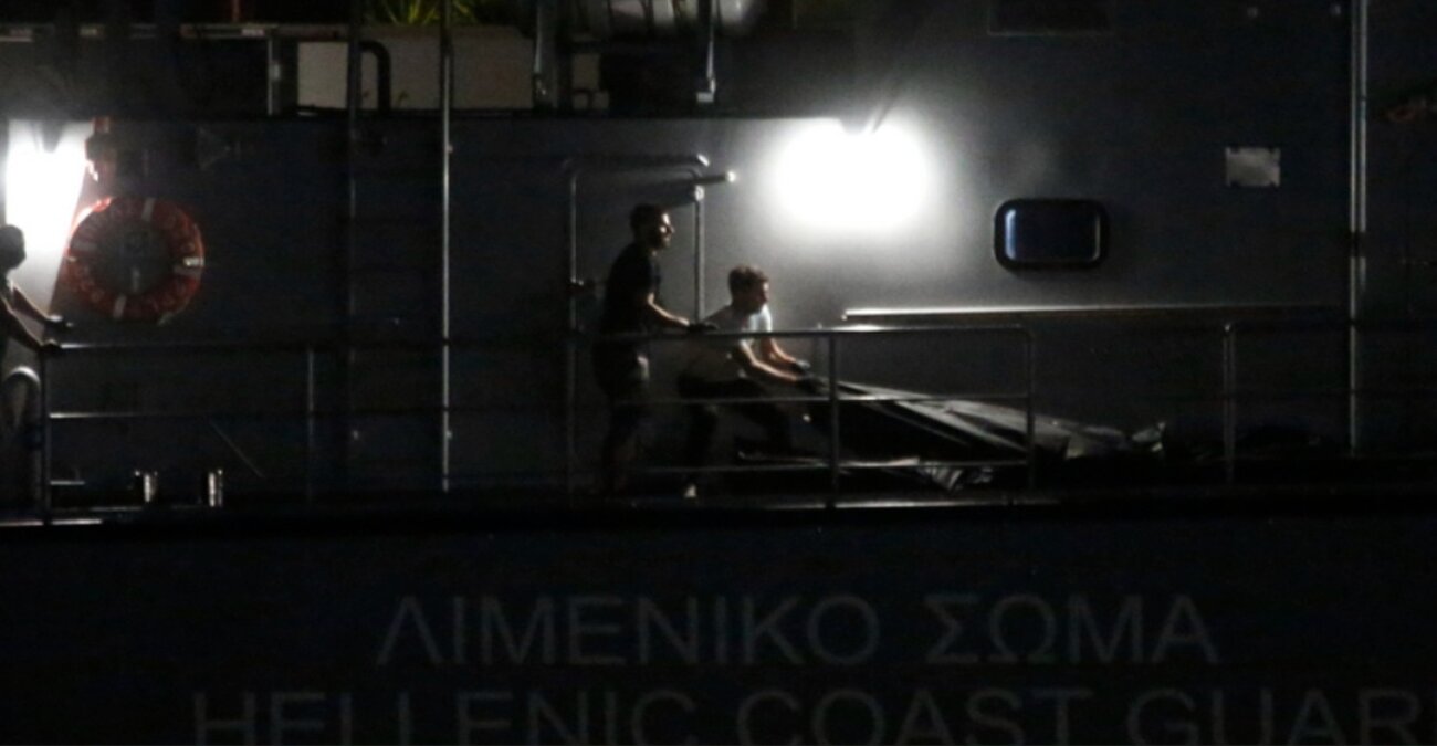 Ναυάγιο στην Πύλο: Ολονύχτιες οι έρευνες διάσωσης για εντοπισμό επιζώντων - Ανασύρθηκαν τουλάχιστον 79 νεκροί