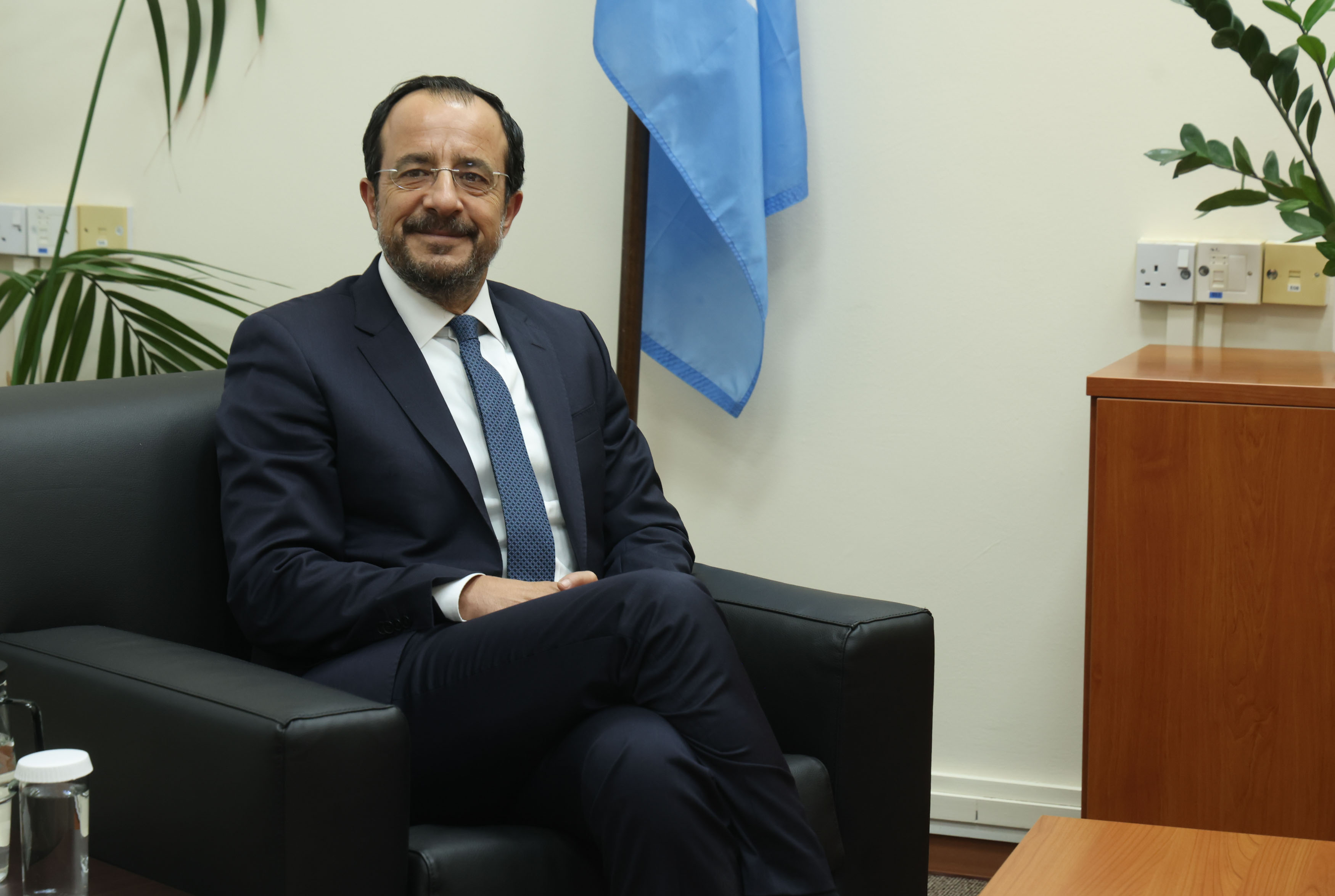 «Θετικό πρόσημο» από Χριστοδουλίδη για τη συνάντηση με Έρχιουρμάν – Στο τραπέζι τέσσερα οδοφράγματα