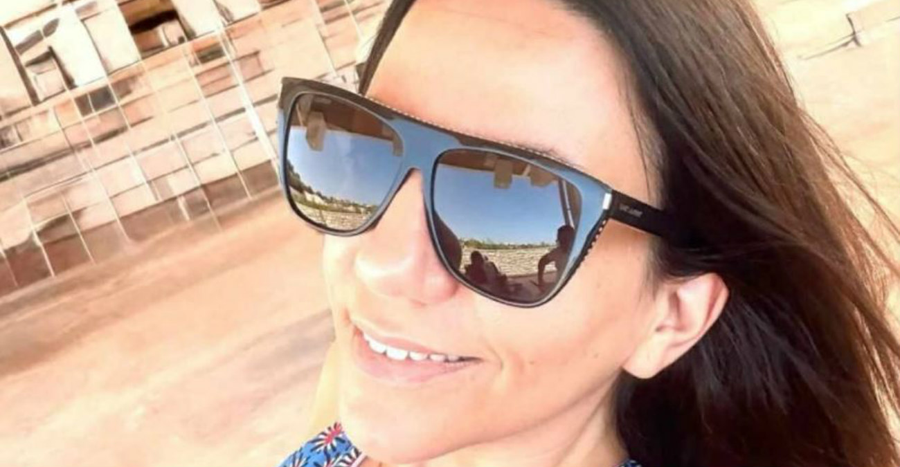 Κατερίνα Αγαπητού: Ποζάρει με μαγιό στον καταρράκτη της Κρήτου Τέρρα στην Πάφο - Ποια άλλη παρουσιάστρια ήταν στην παρέα – Φωτογραφίες