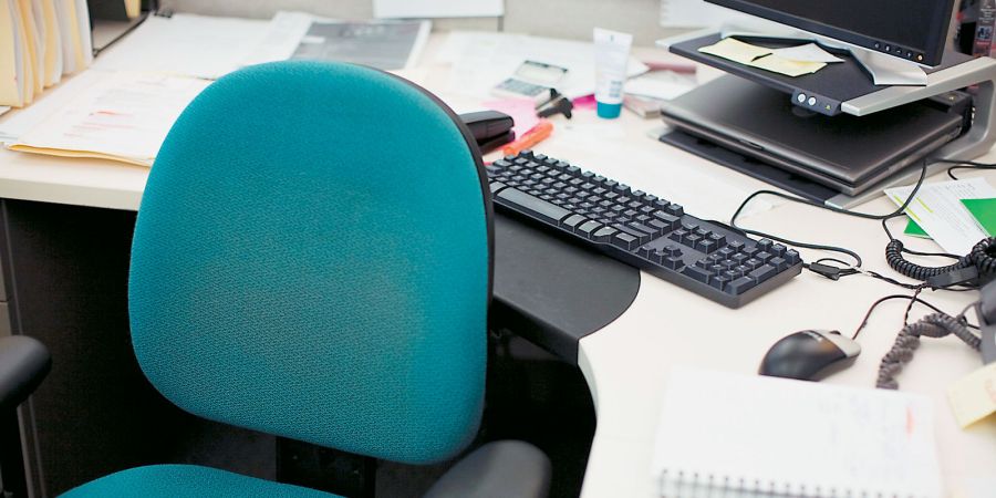 Σε 24ωρη απεργία το Ωρομίσθιο Κυβερνητικό Προσωπικό - Ποιος ο λόγος