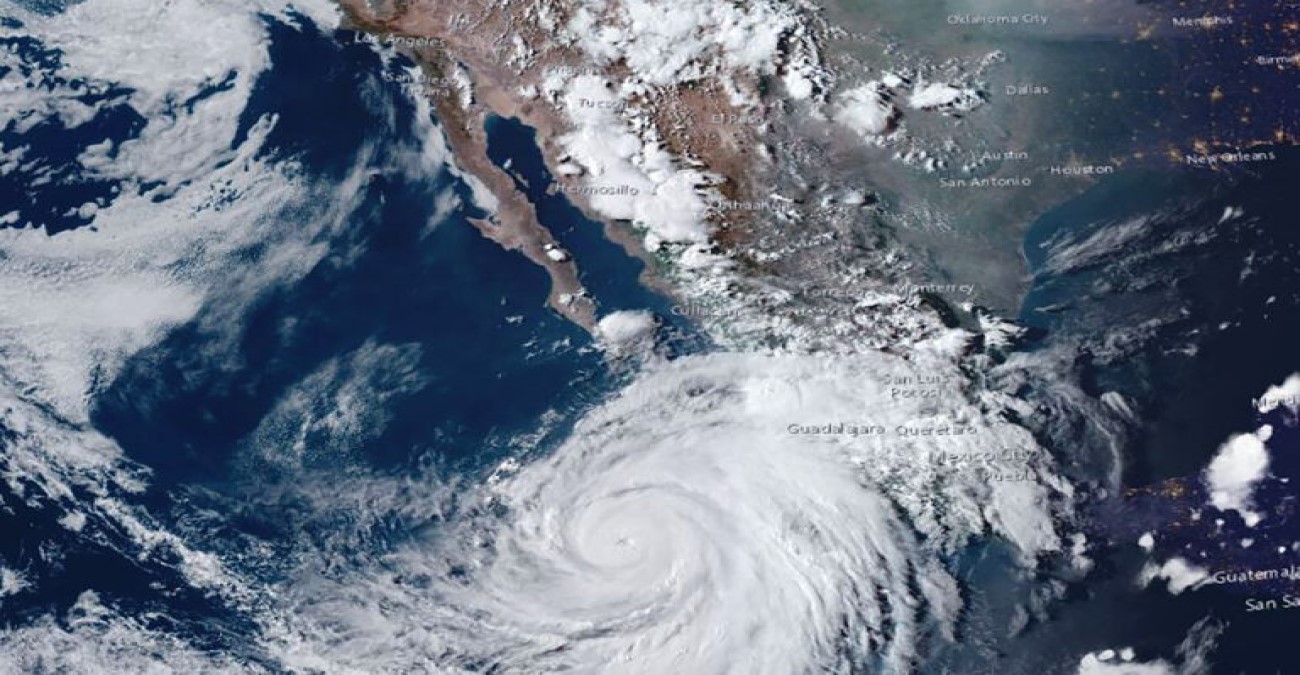 Ο τροπικός τυφώνας Χίλαρι έπληξε τη Χερσόνησο Μπάχα Καλιφόρνια