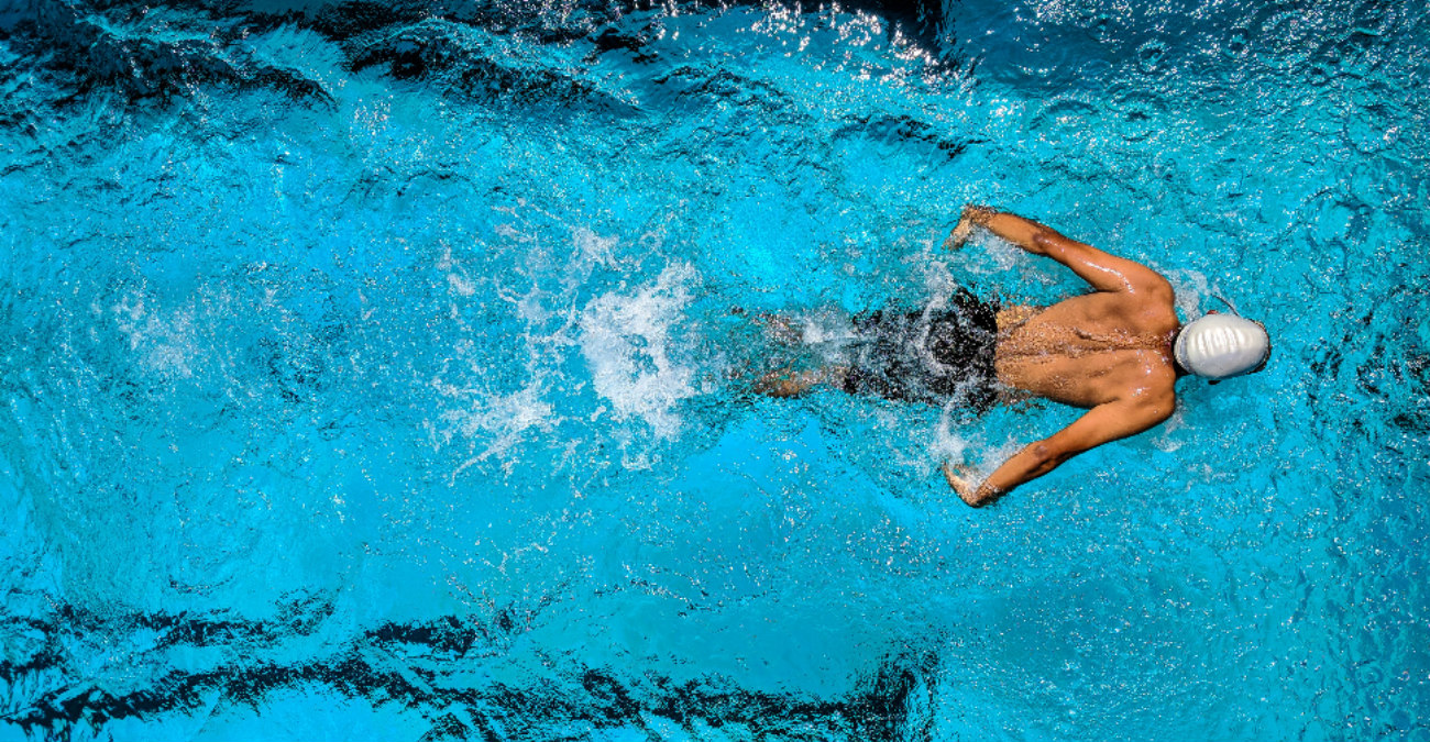 Επιδεινώνεται το άσθμα με το κολύμπι; Ειδικός απαντά
