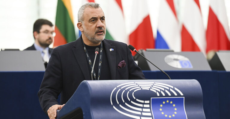 Απαντά στον Φιντάν ο Φουρλάς - «Η Κύπρος δεν είναι μικρή για να αγνοείται, ο σεβασμός στο διεθνές δίκαιο είναι υποχρέωση»