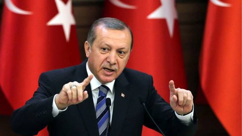 Ξανά προκλητικός ο Ερντογάν - «Ισλάμ μπολ η Κωνσταντινούπολη - Τζαμί η Αγία Σοφία» 