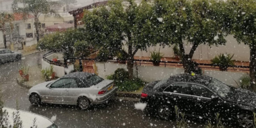Ο «Φίλιππος» έφερε χιόνια μέχρι και στην πρωτεύουσα - Μαγευτικές εικόνες και βίντεο από τη χιονισμένη Λευκωσία 