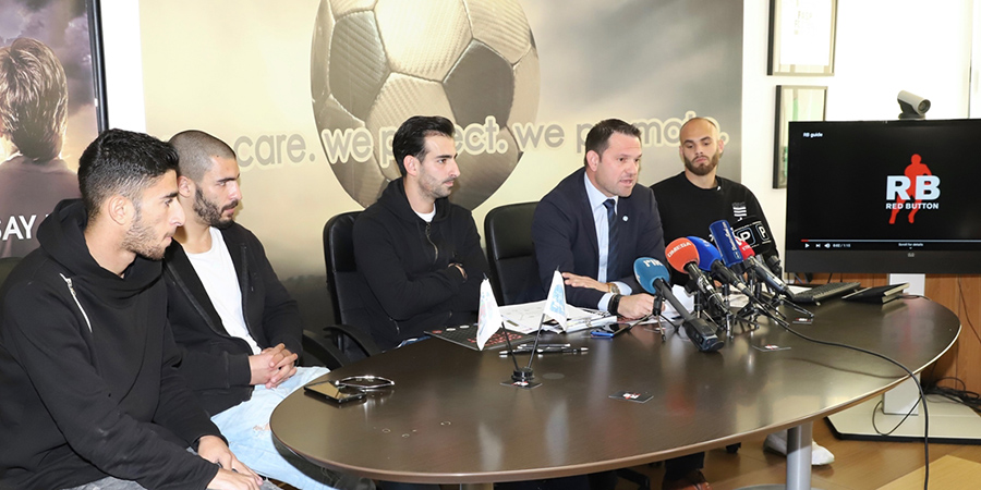 ΚΥΠΡΟΣ - ΚΟΡΩΝΟΪΟΣ: Οι ποδοσφαιριστές εισηγούνται αναστολή των πρωταθλημάτων -ΦΩΤΟΓΡΑΦΙΑ 