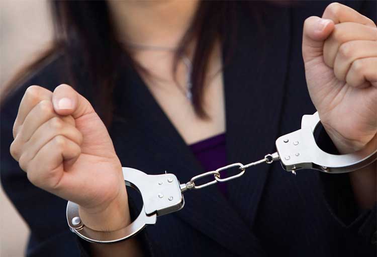 ΛΕΜΕΣΟΣ:  27χρονη «ξάφρισε» την εταιρεία όπου εργαζόταν – Στο κελί για έξι ημέρες 