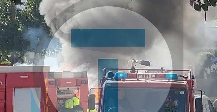 Σε κινητοποίηση η Πυροσβεστική: Ξέσπασε φωτιά στη Λευκωσία - Δείτε βίντεο και φωτογραφίες 
