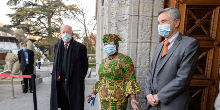 Η Πρέσβειρα Ολυμπία Νεοκλέους επέδωσε διαπιστευτήρια στον ΠΟΕ