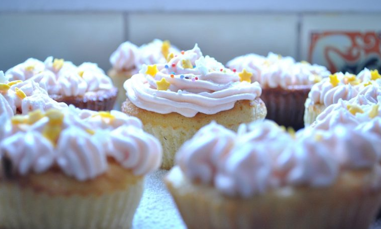 Εορτολόγιο: Ποιοι γιορτάζουν σήμερα Δευτέρα 3 Νοεμβρίου 2025