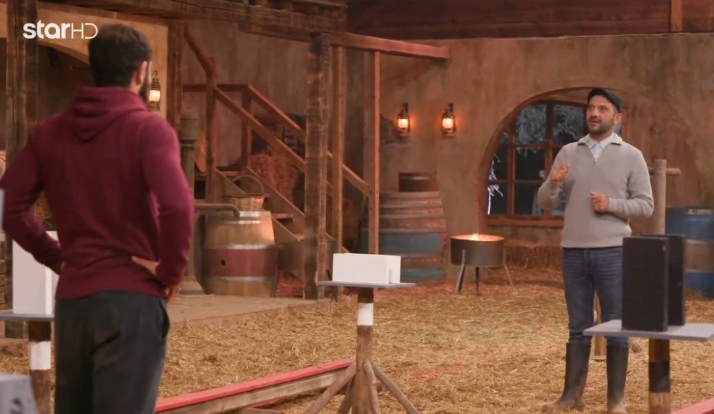 VIDEO: Η συγκινητική αποχώρηση του Άγγελου Κούκλαρη από τη «Φάρμα»