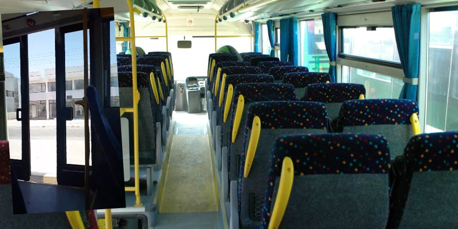 ΛΑΡΝΑΚΑ: Λεωφορείο κινείτο με την πόρτα ανοικτή – Κίνδυνος για τους επιβάτες – Τι αναφέρει η εταιρεία -VIDEO