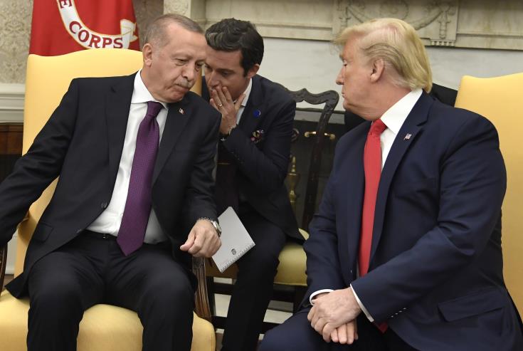 Ο Aμερικανός πρόεδρος εμπλέκει γερουσιαστές για να πείσει τον Ερντογάν για τους S-400
