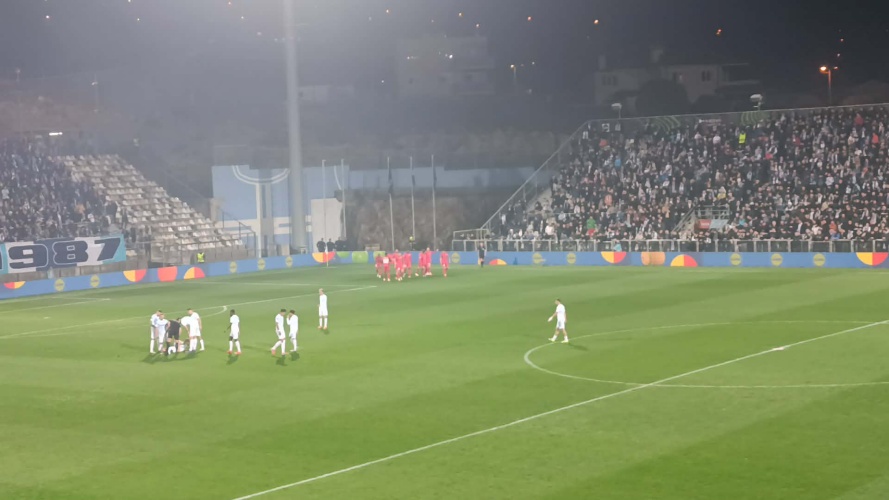 Video: Το «κάρφωσε» ο Τάνκοβιτς και ΧΑΜΟΣ από τους Ομονοιάτες στο 13'!