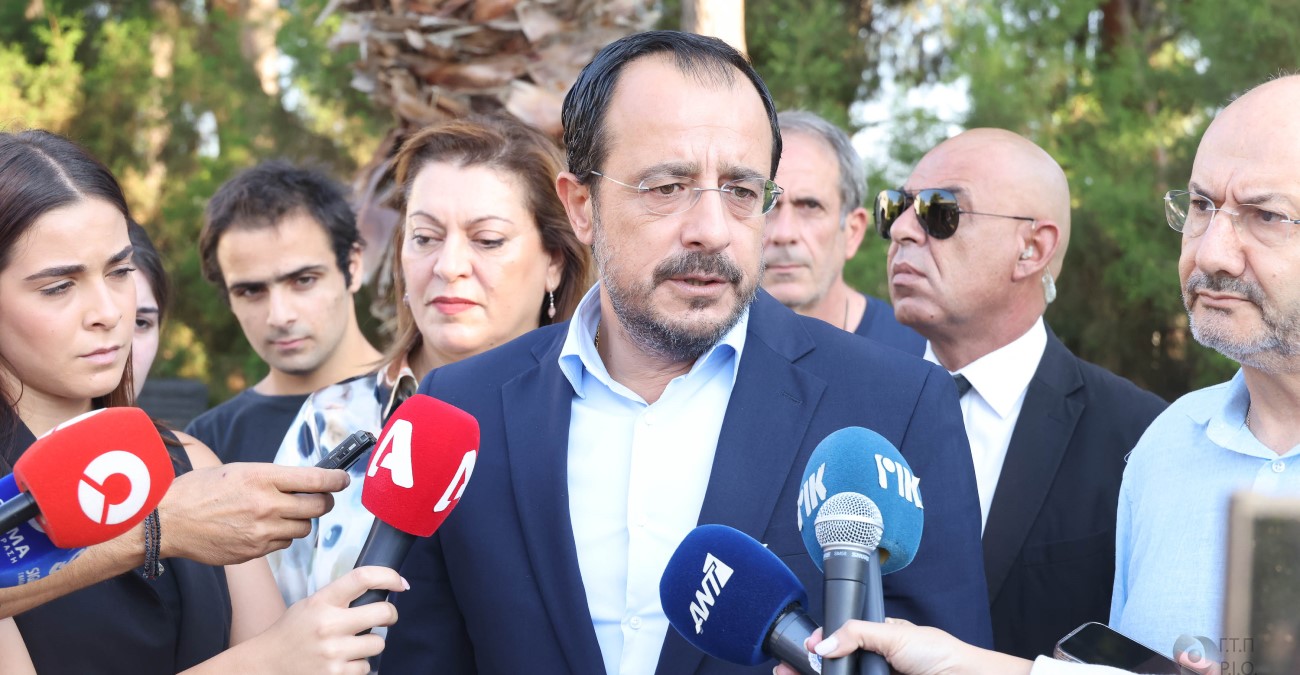 Οι ισορροπίες, τα μηνύματα Χριστοδουλίδη, οι «καθαρές θέσεις» και το παρασκήνιο που ήδη γράφει το 2028