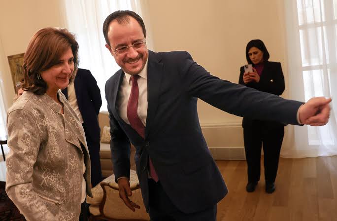 Κυπριακό: Έντονο διπλωματικό παρασκήνιο ενόψει των επόμενων κινήσεων - Οι επαφές που μπορεί να κρίνουν τις εξελίξεις