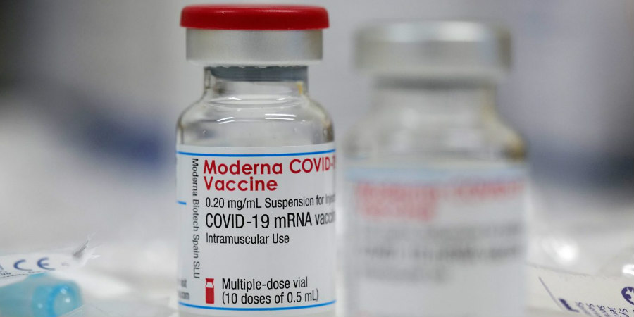 Εμβόλιο Moderna: Η ενισχυτική δόση της κατά του κορωνοϊου φαίνεται να προστατεύει από την «Όμικρον»